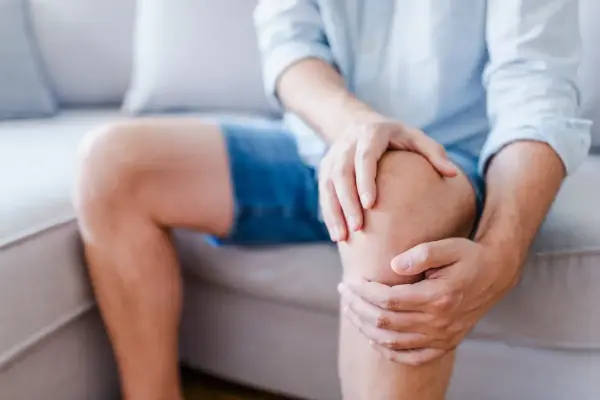 Image for article titled Understanding and Managing Knee Pain